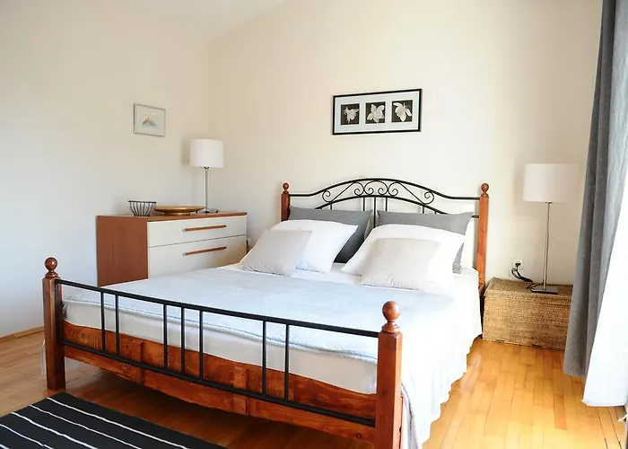 דירה Zoe זאדאר